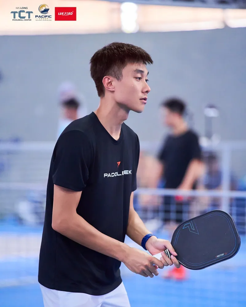 Huấn luyện viên Tuấn Linh