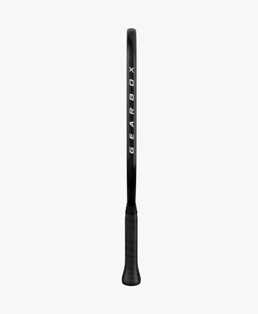GX2 Power Elongated nhìn nghiêng từ cạnh, thấy độ dày thân vợt và cán