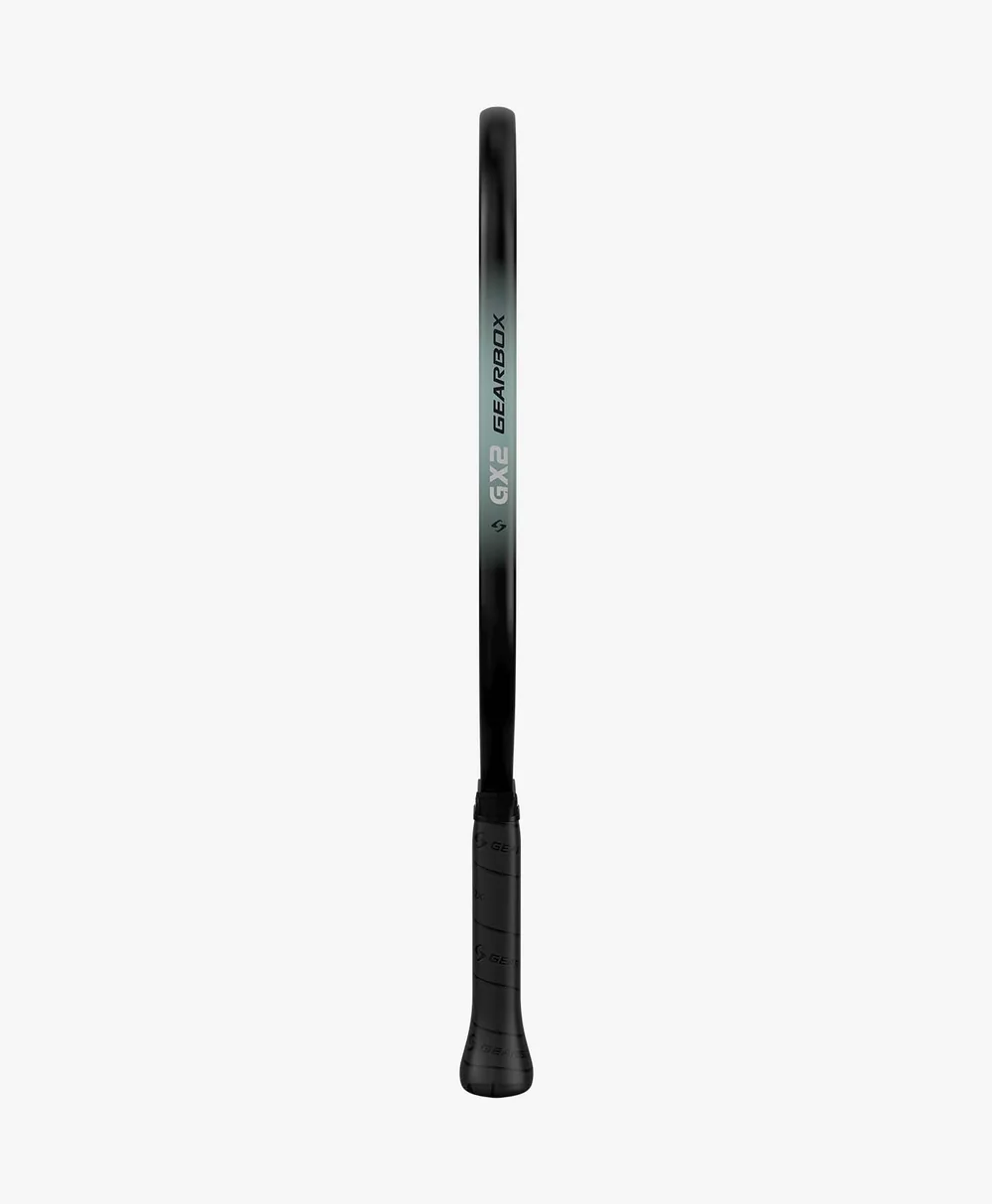GX2 Elongated nhìn từ cạnh, thấy thân vợt 16mm và cán dài