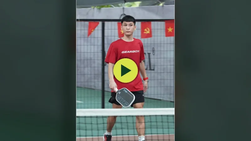 Bộ pháp di chuyển đẹp mắt của Xuân Vũ