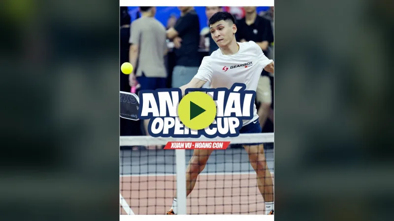 Cú smash cực nặng của Xuân Vũ